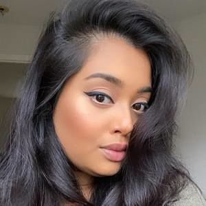 Meet your Posher, Samiha